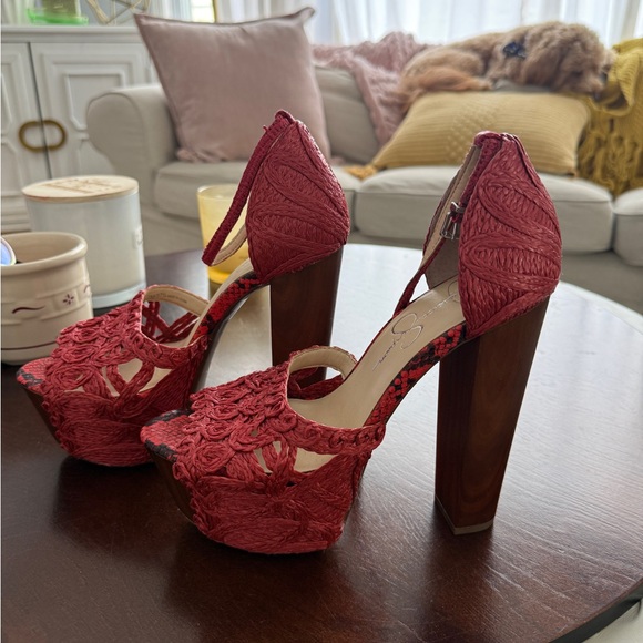 Jessica Simpson Coral Pink Raffia Platform Heels - Size 7M - Picture 2 of 5